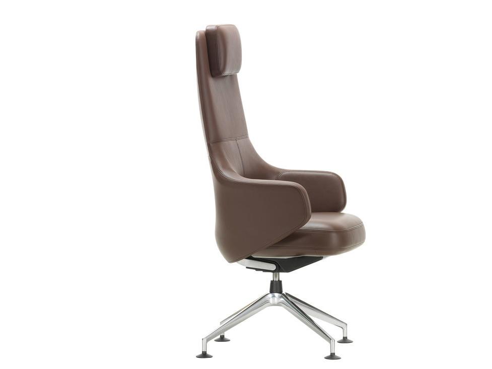 Leather executive chair with headrest | Grand Conference by Vitra
