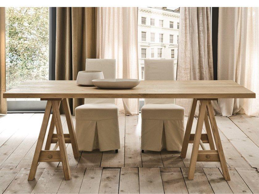 Rectangular oak dining table | Parigi + Horse by Altacorte