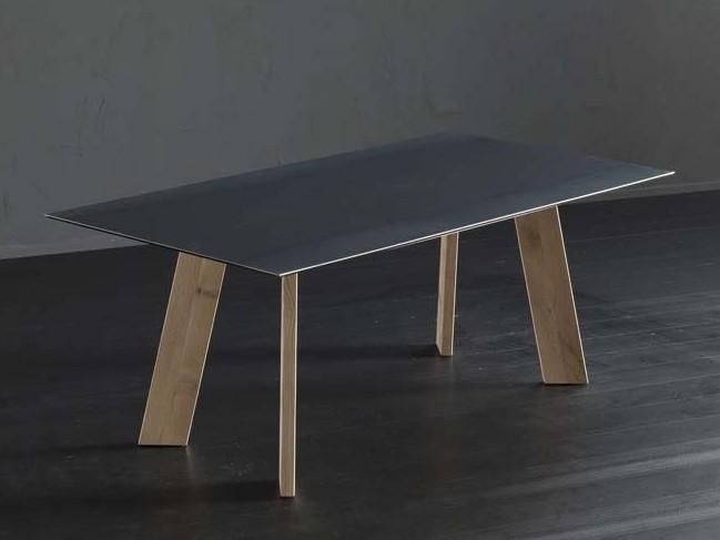 Rectangular iron dining table | Detroit + Street by Altacorte