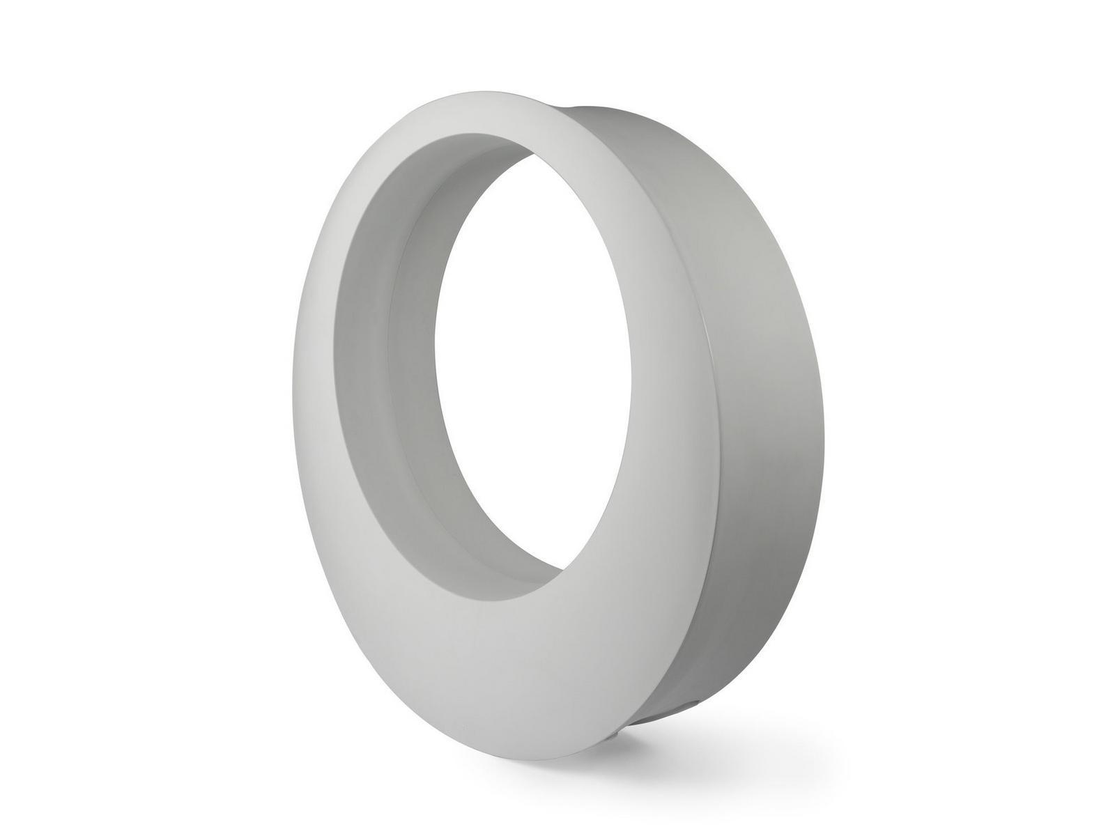 Rocking armchair | O. by Moooi