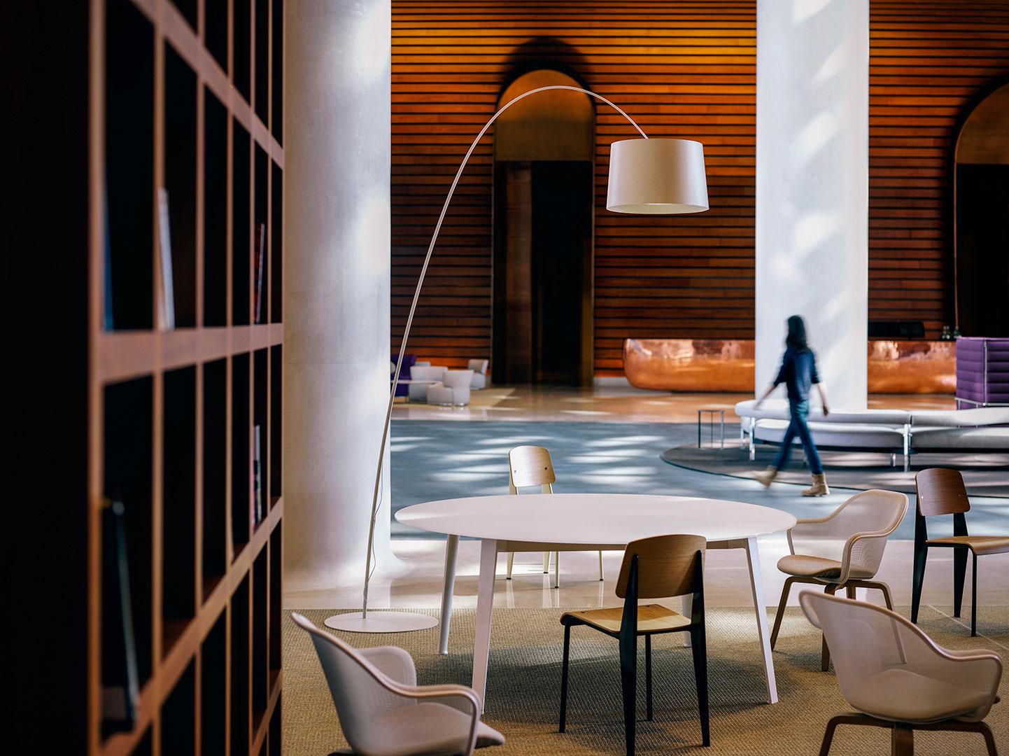 Plastic pendant lamp | Twiggy by Foscarini