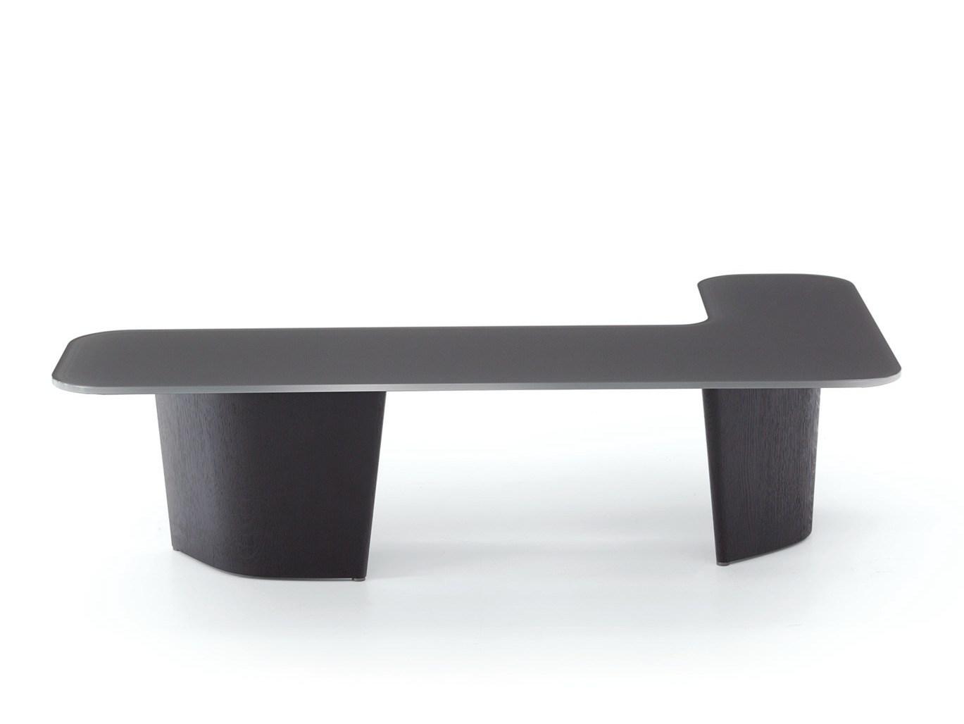 Coffee table | Song by Minotti