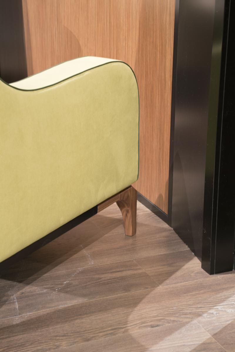 Fabric armchair with armrests | Ariel by Bruno Zampa