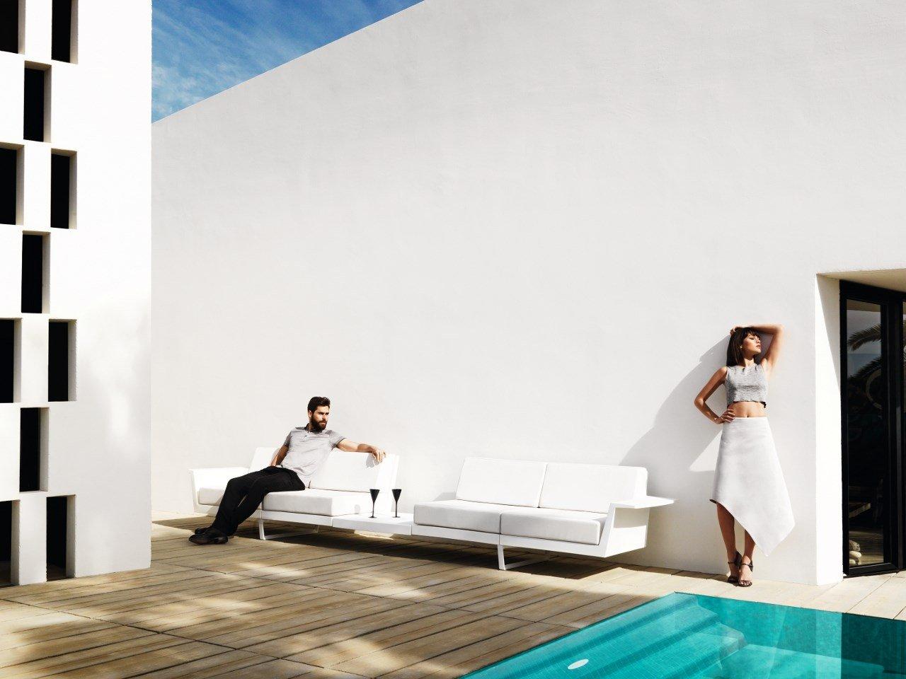 Modular garden sofa | Delta by Vondom