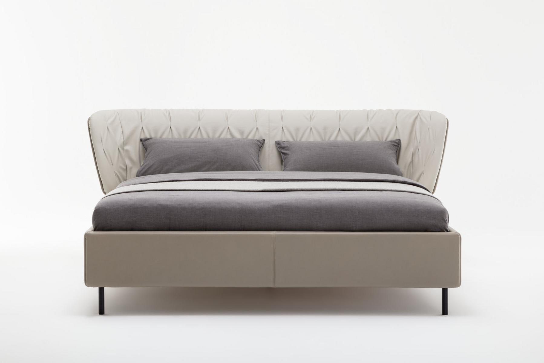 Leather double bed | 1600 Sono by Rolf Benz
