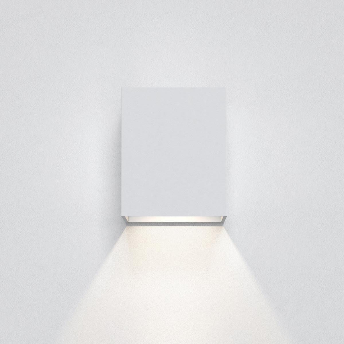 LED aluminium wall light | Kinzo 110 by Astro lighting
