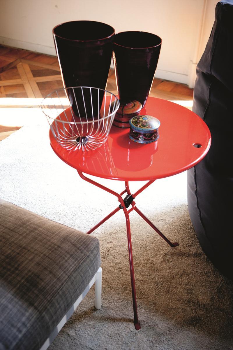 Folding steel coffee table | Cumano by Zanotta
