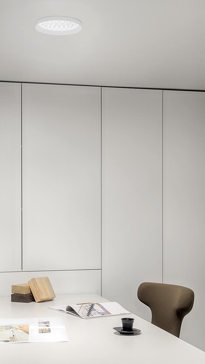 Recessed LED ceiling lamp | Stram Prismatic by Arkoslight