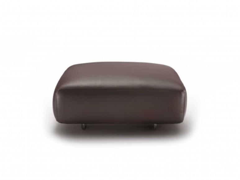 Fabric armchair with removable cover with armrests | Edmond by Flexform