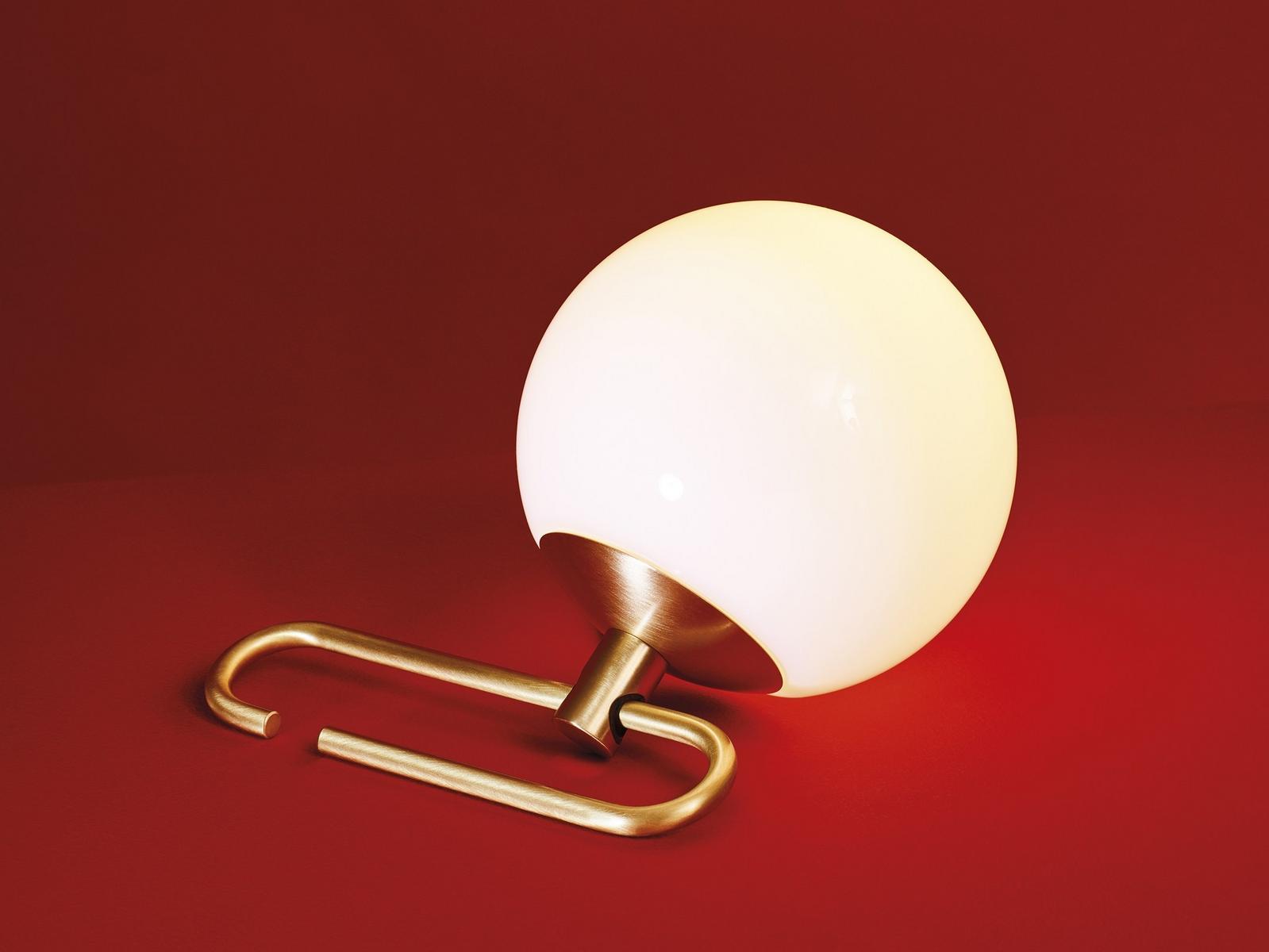 LED direct light table lamp | Nh by Artemide