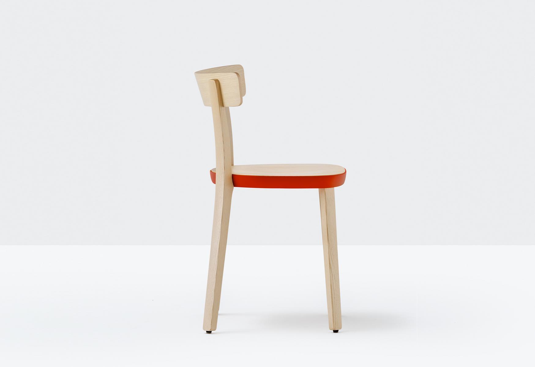 Ash chair with integrated cushion | Folk 2930 by Pedrali