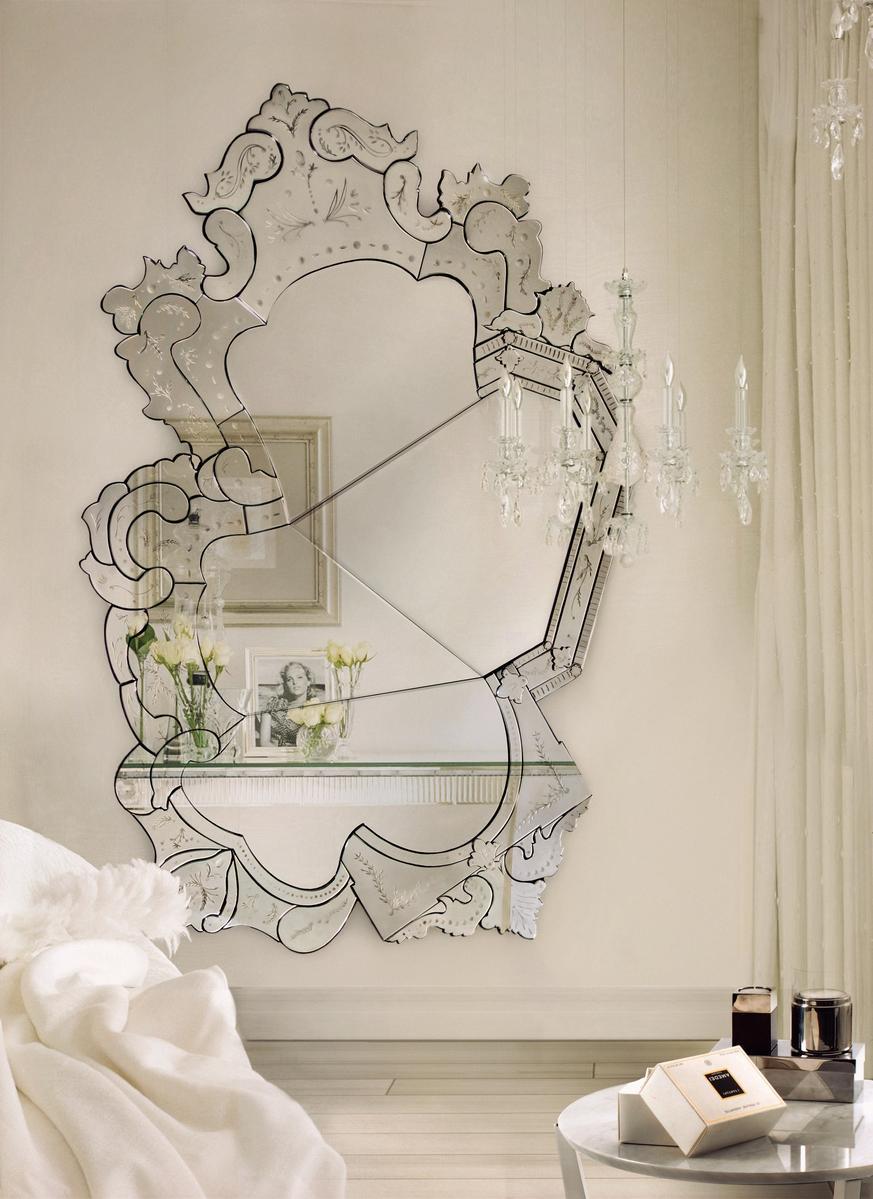 Wall-mounted mirror | Venice by Boca Do Lobo