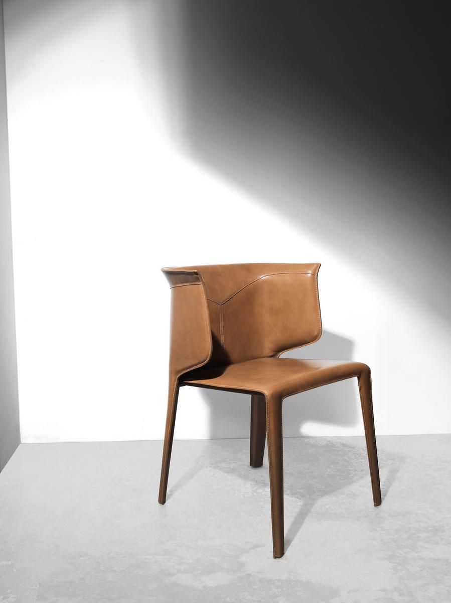Upholstered tanned leather armchair | Anastasia by Visionnair