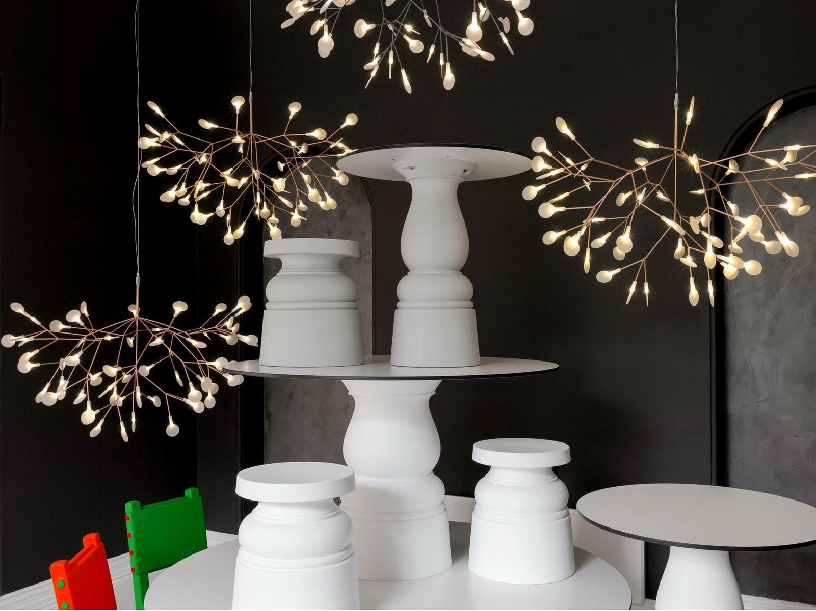 Low stool | Container Stool New Antiques by Moooi