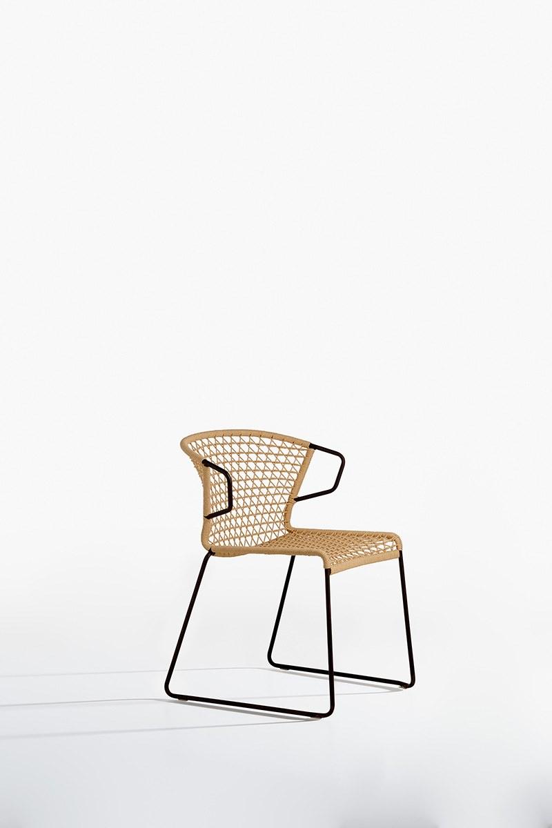 Sled base stackable chair | Vela by Potocco