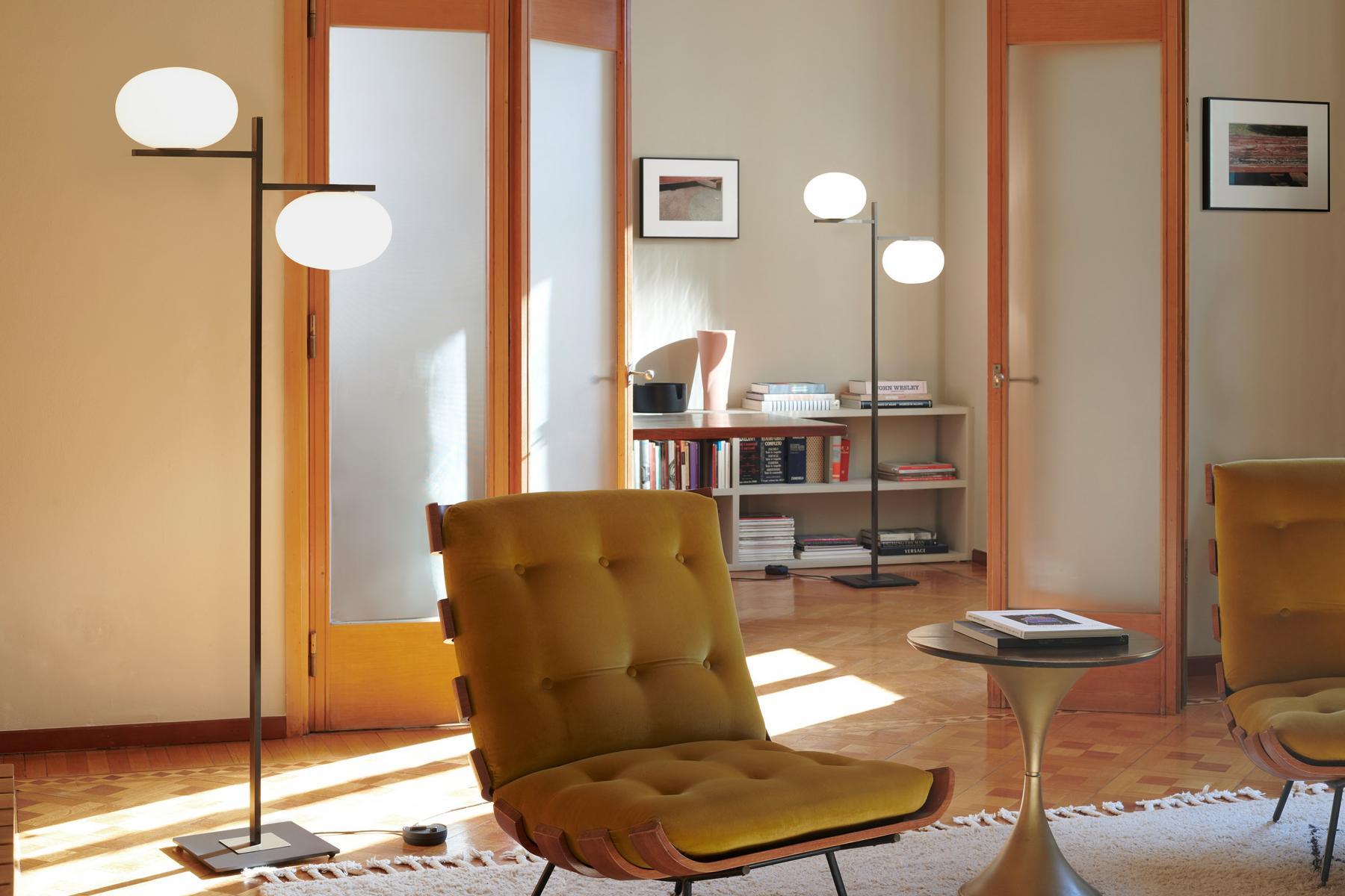 Brass and glass floor lamp | Alba - 383 by Oluce