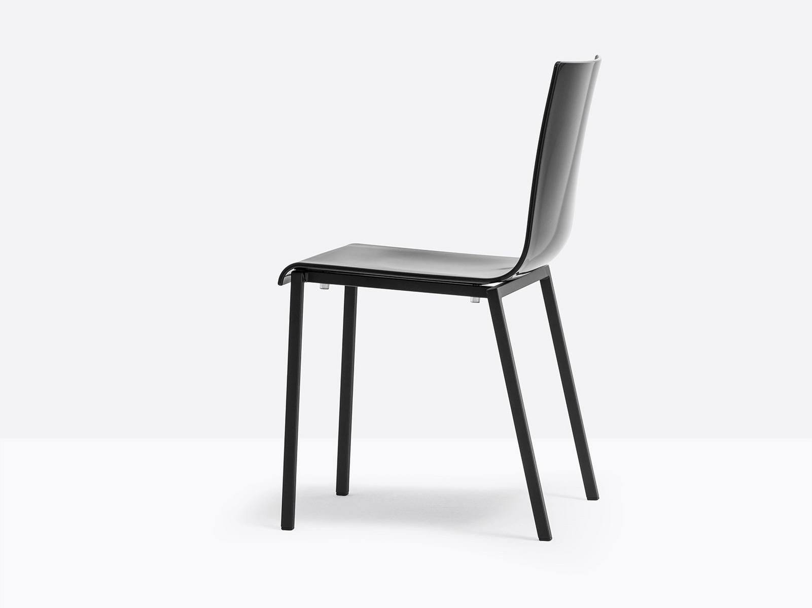 Stackable chair | Kuadra Xl 2401 by Pedrali