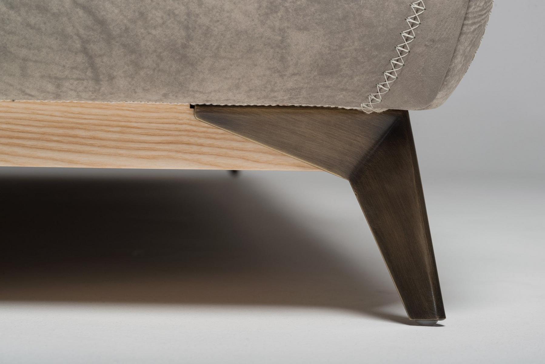 Leather bed | Baruffa by Mantellassi 1926