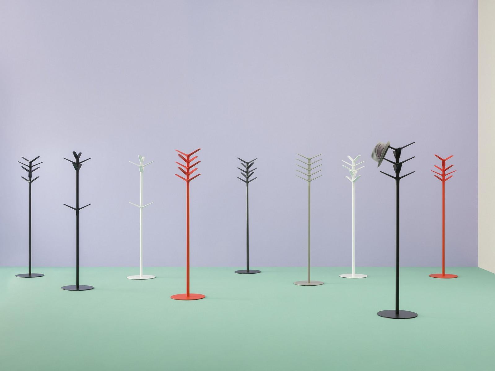 Polypropylene coat stand | Flag 5145 by Pedrali