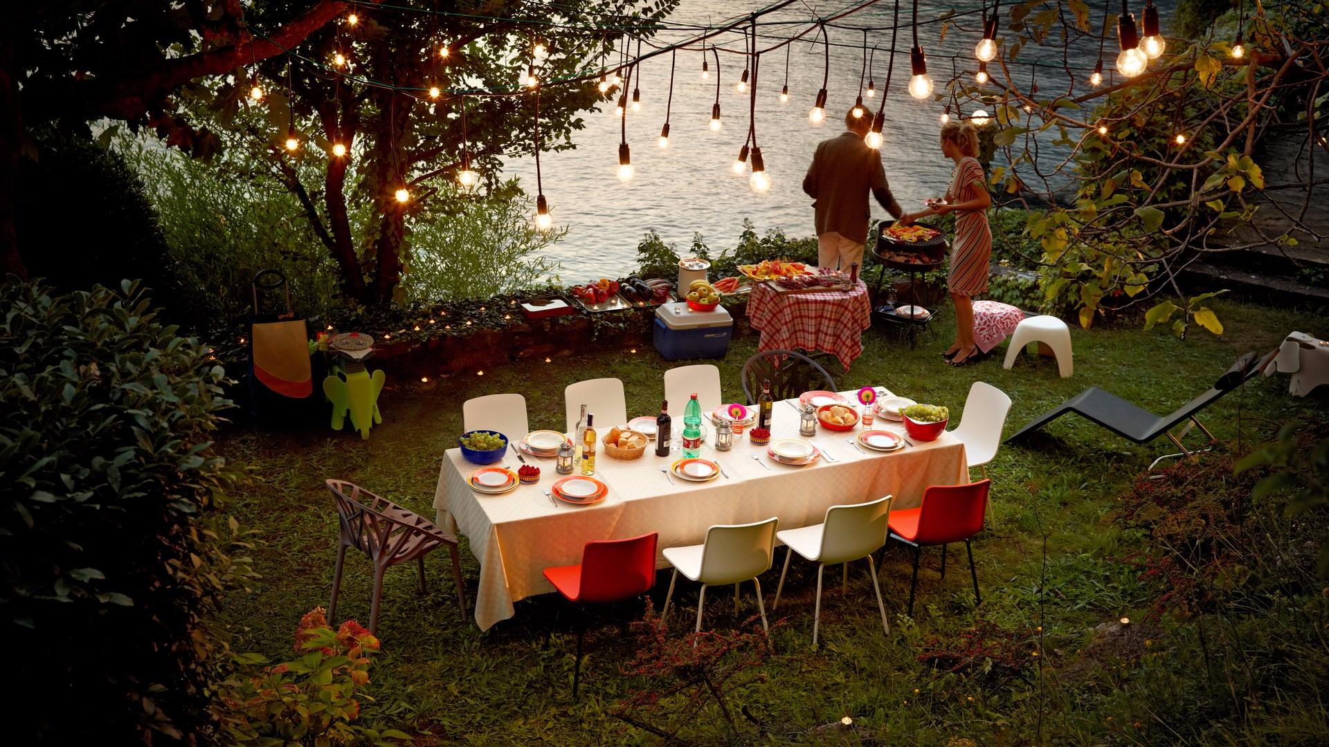 Stackable polypropylene stool | Elephant Stool by Vitra