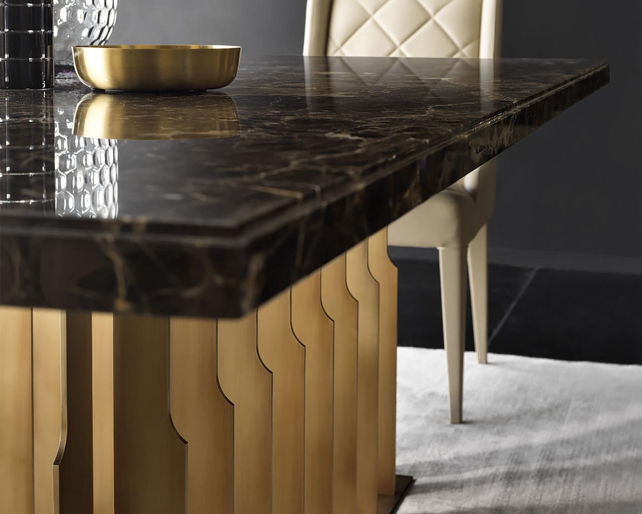 Round stone table | Aston by Daytona