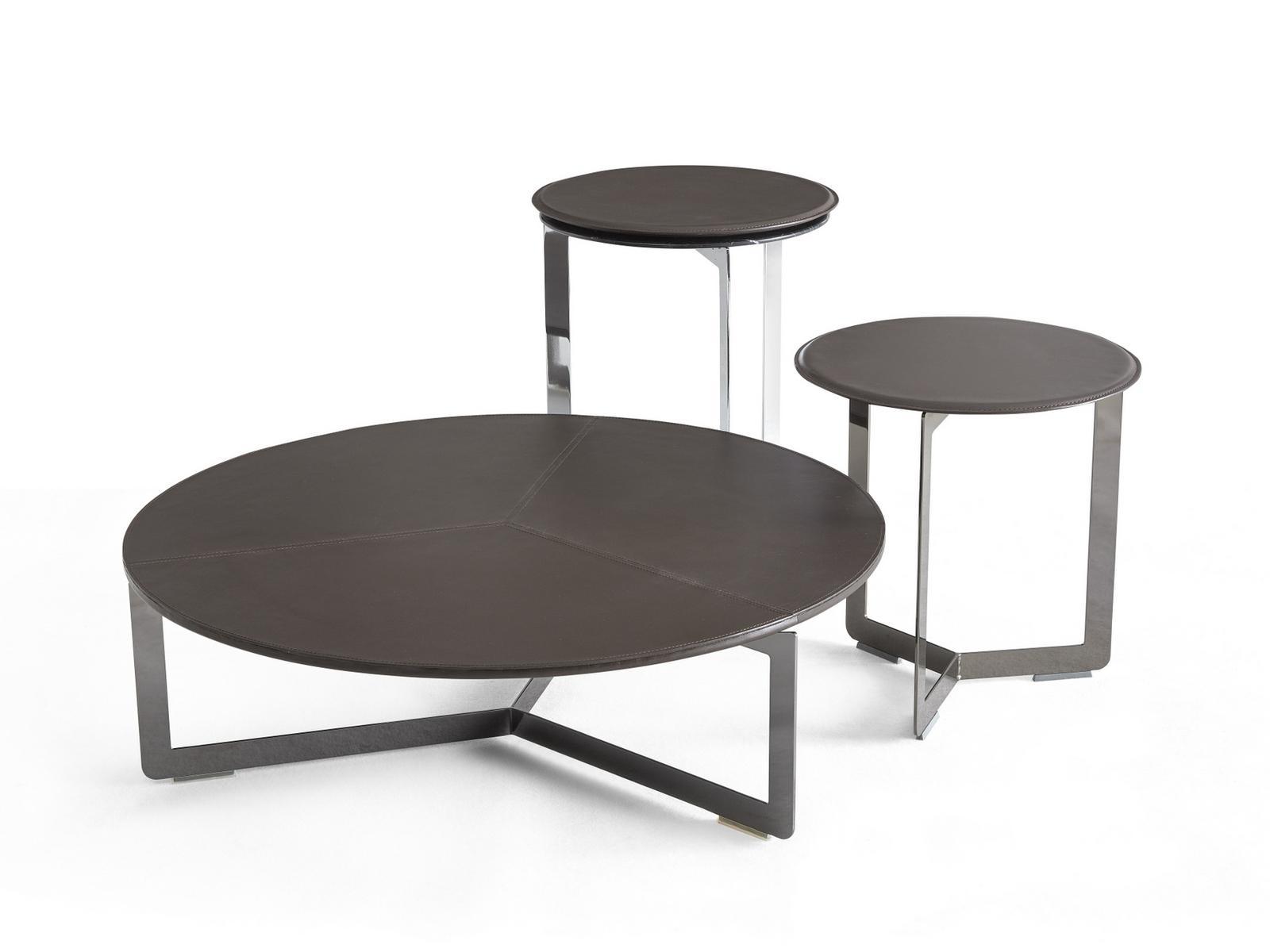 Round tanned leather coffee table | Malibù by Dema