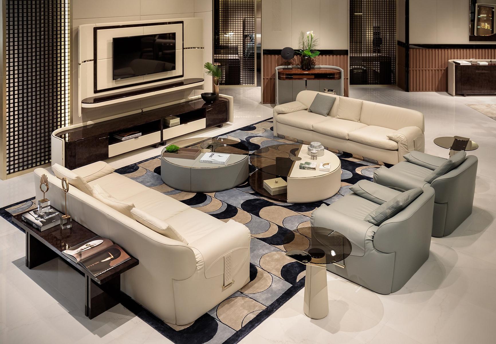 Leather armchair with armrests | Eclipse by Turri