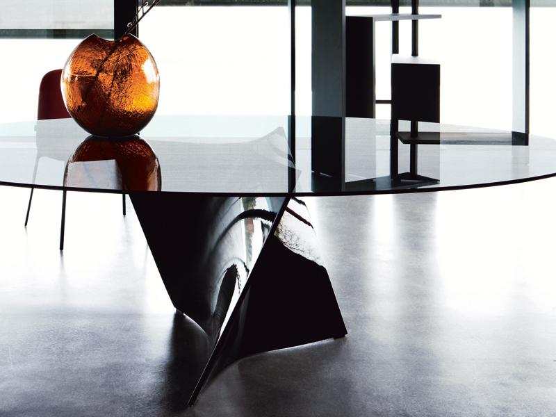 Crystal living room table | Elica 2576 by Zanotta