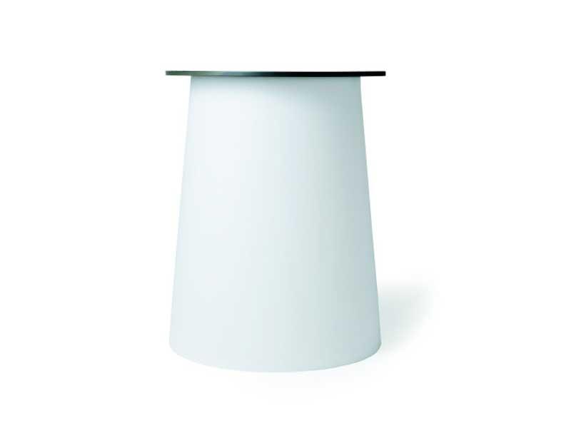 Round resin table | Container Table Classic Round 160-180 by Moooi