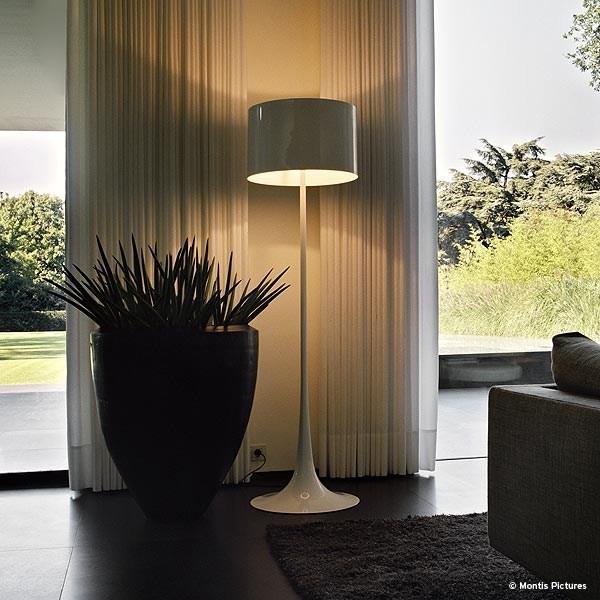 Die cast aluminium floor lamp | Spun Light F by Flos