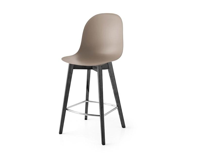 Polypropylene high stool with wood legs | Academy by Connubia