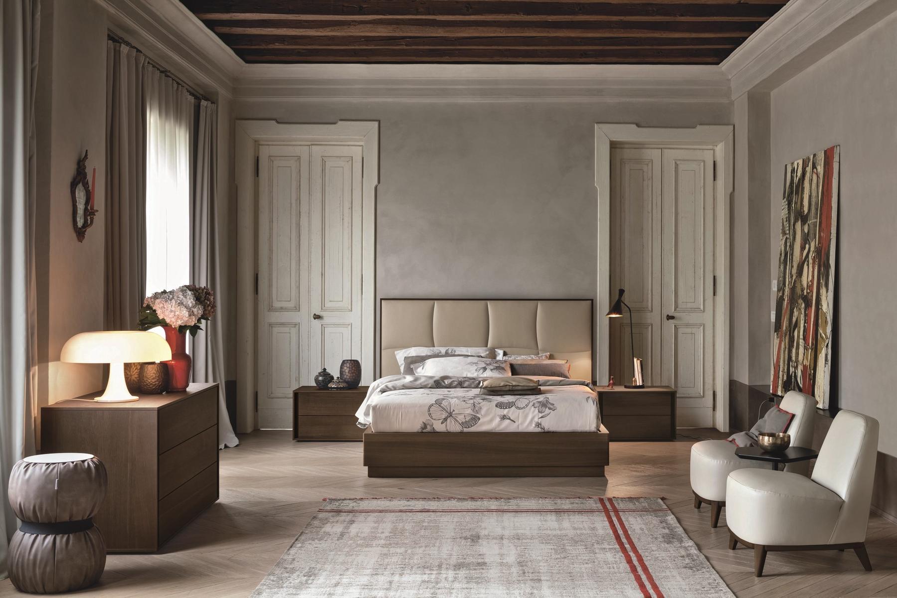 Rectangular oak bedside table | Vip by Tomasella