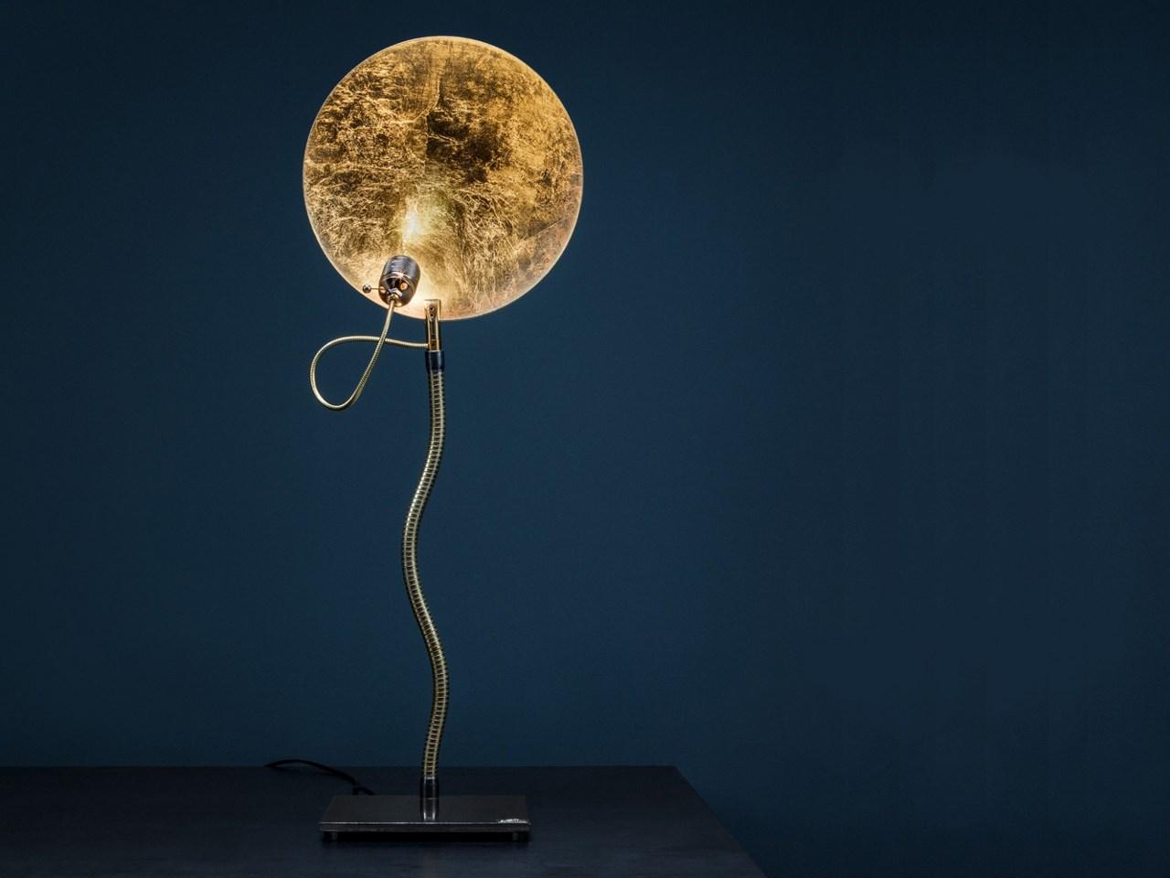 LED adjustable table lamp | Luce D'oro T by Catellani & Smith