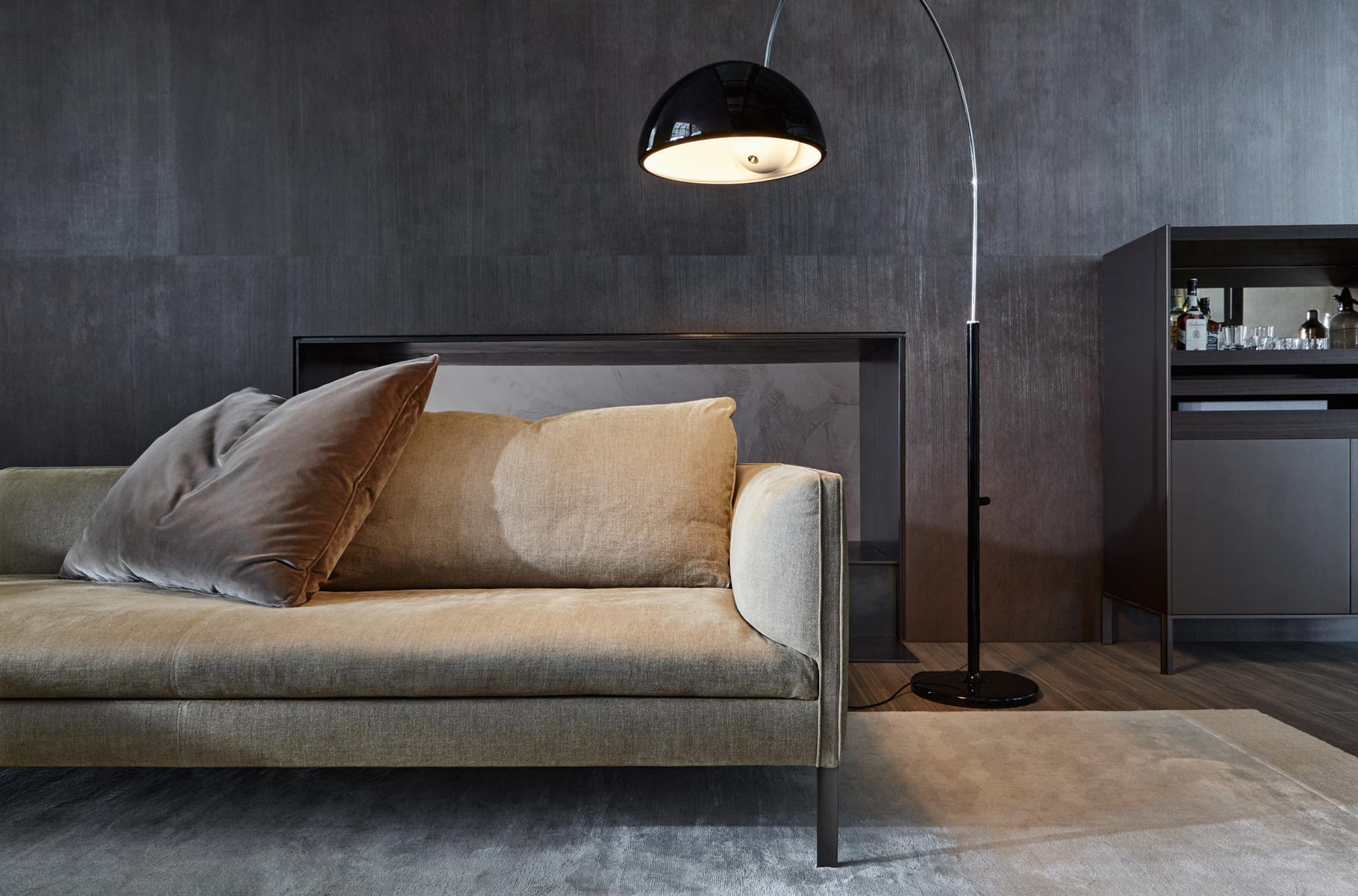 Sectional fabric sofa | Paul by Molteni