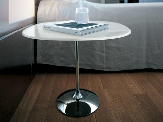 Round glass coffee table | Tulip Shaped by Sovet