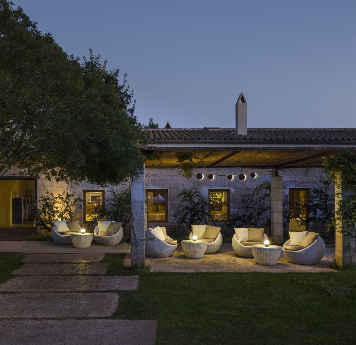 LED outdoor pendant lamp | June by Vibia