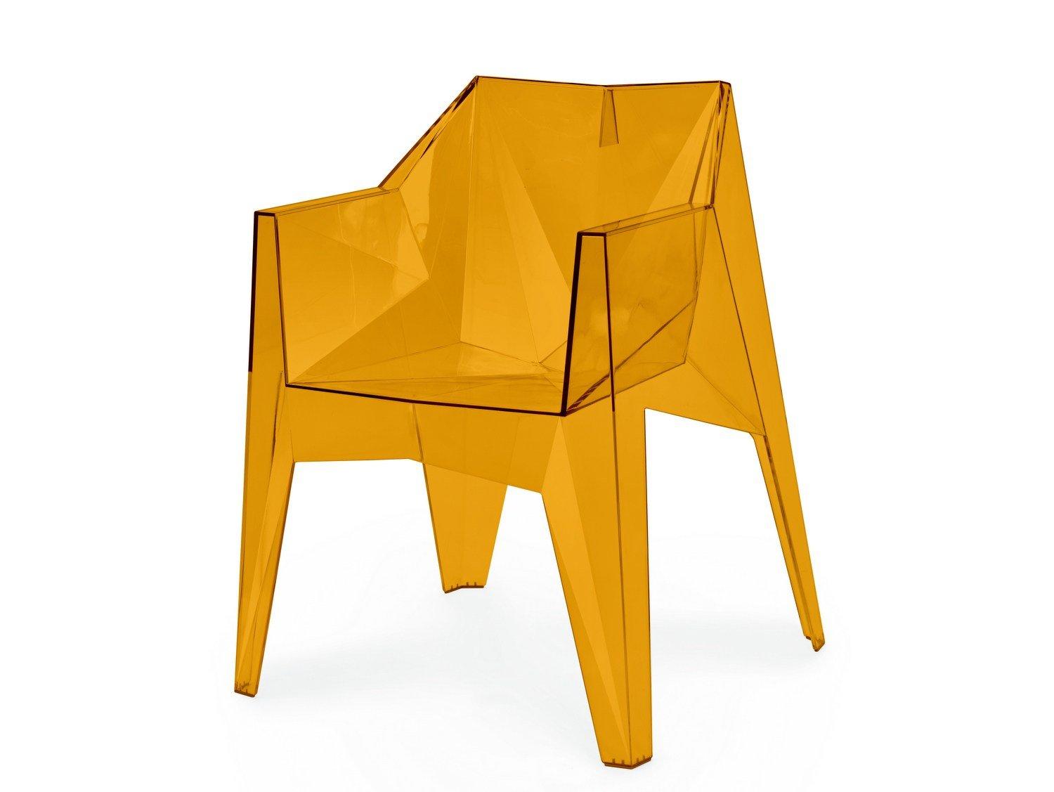 Stackable garden chair with armrests | Voxel by Vondom