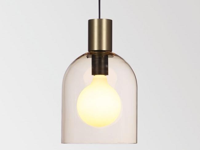 Blown glass pendant lamp | Mantello Glass E27 by Delta light
