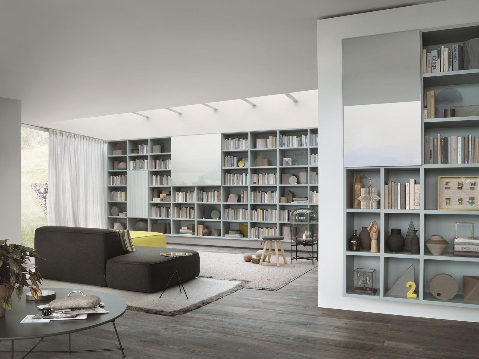 Sectional modular custom bookcase | Selecta by Lema