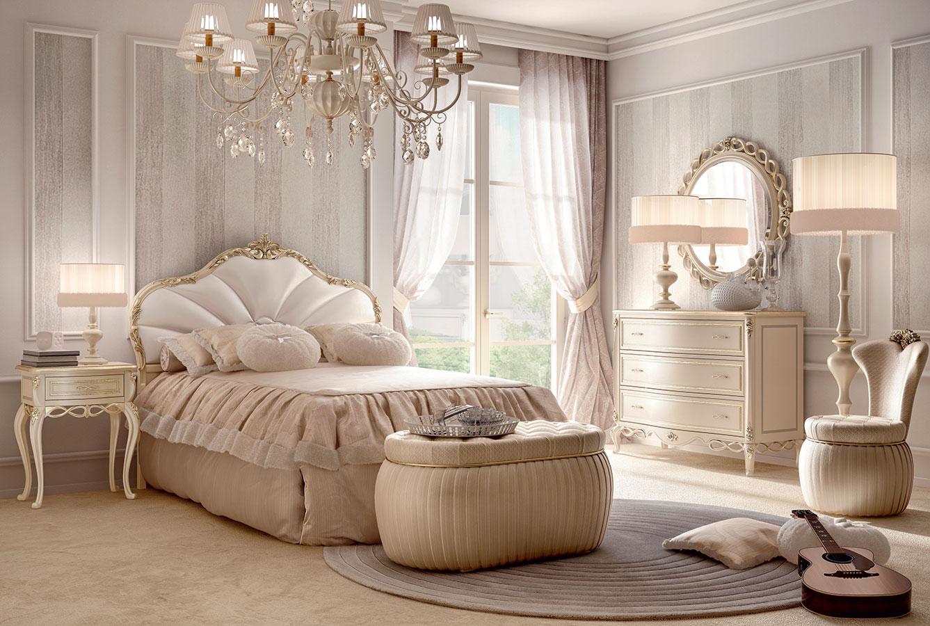 Solid wood bedroom set in a classic style | Forever by Signorini Coco