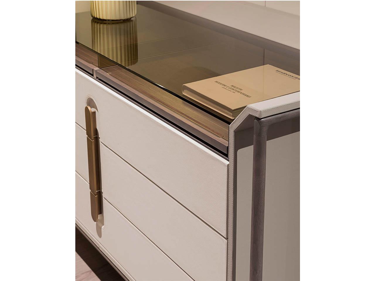 Leather chest of drawers with integrated handles | Vine by Turri