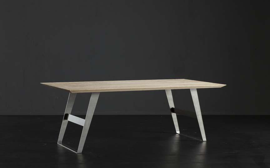 Rectangular wooden dining table | Toledo + Iron by Altacorte