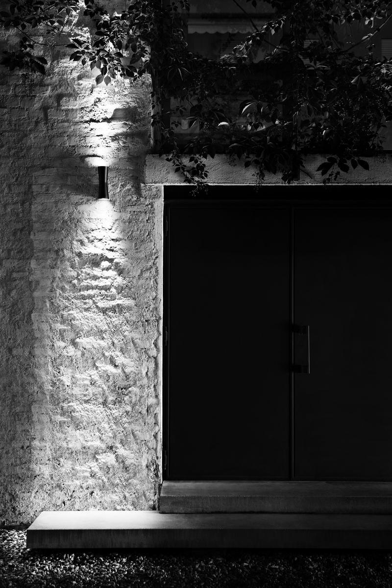 LED aluminium wall lamp | Clessidra by Flos