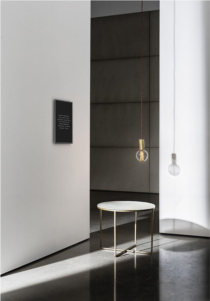 Round glass coffee table | Piktor by Sovet