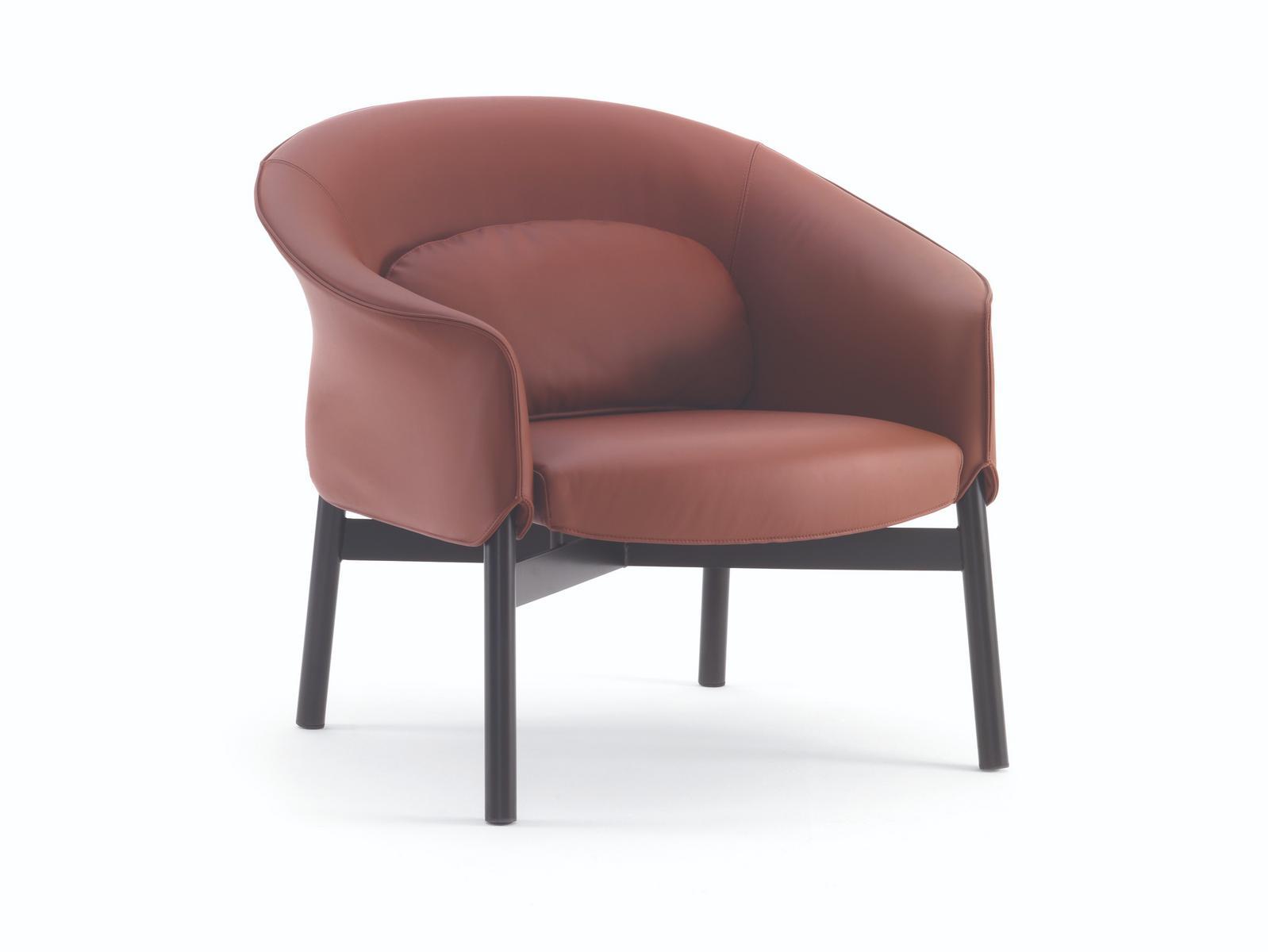 Leather easy chair with armrests | Gloria Low by Arflex