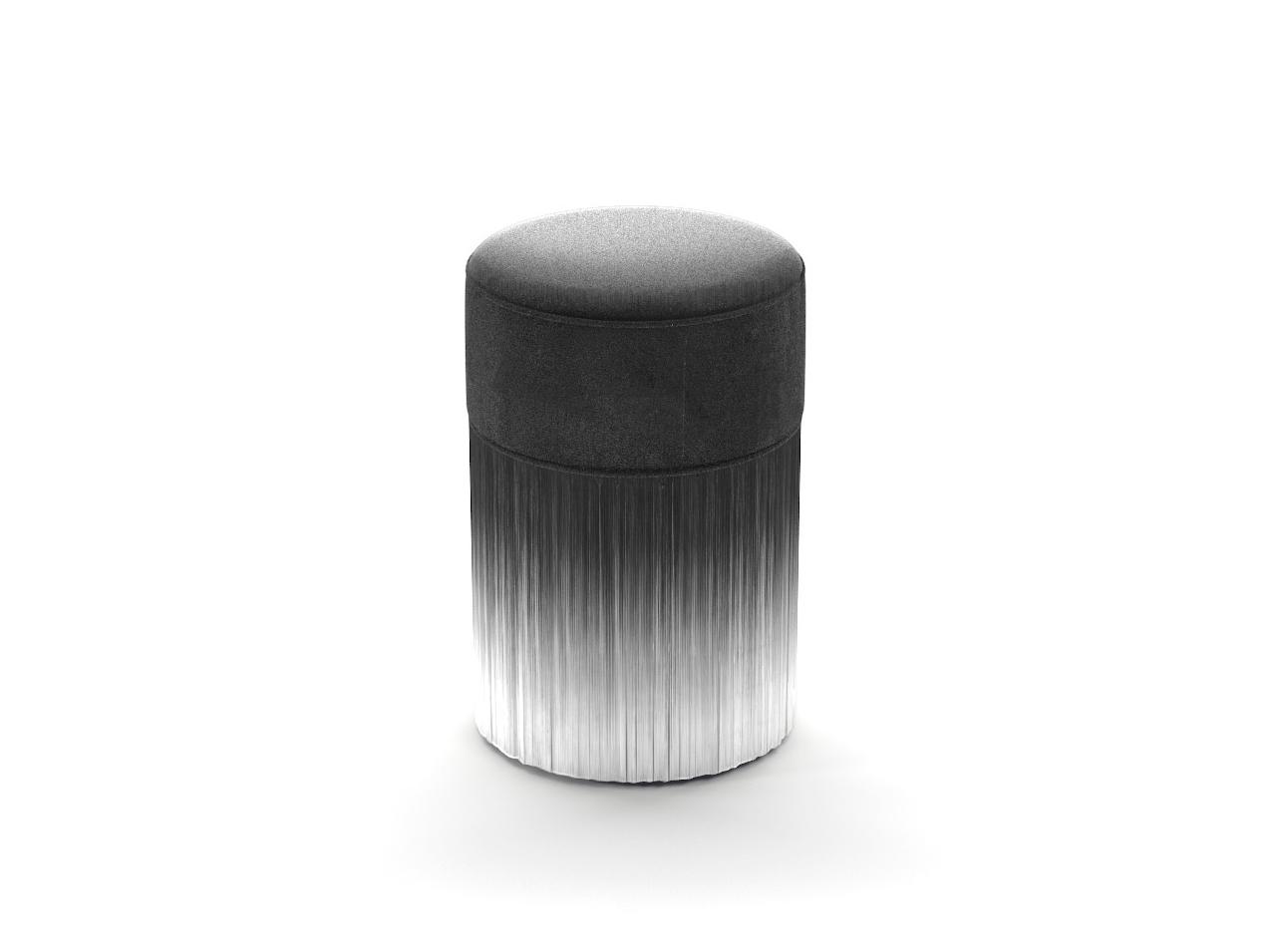 Upholstered fabric pouf | Amami by Moooi