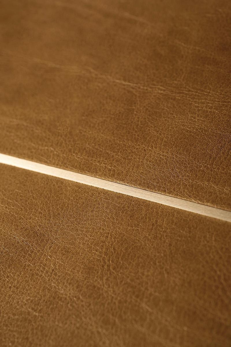 Low round coffee table for living room | Placè by Baxter