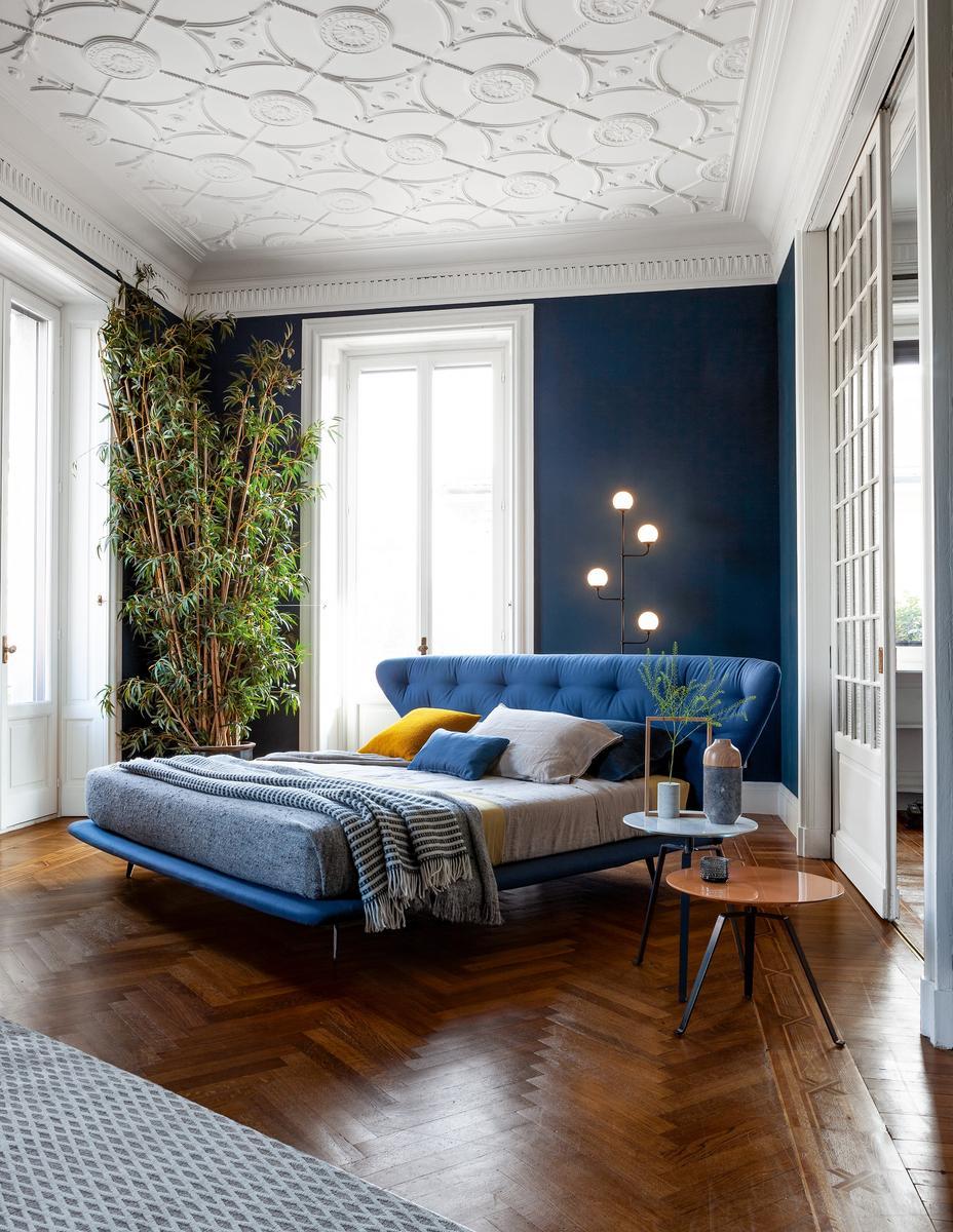 Double bed with upholstered headboard | Lovy Bed by Bonaldo