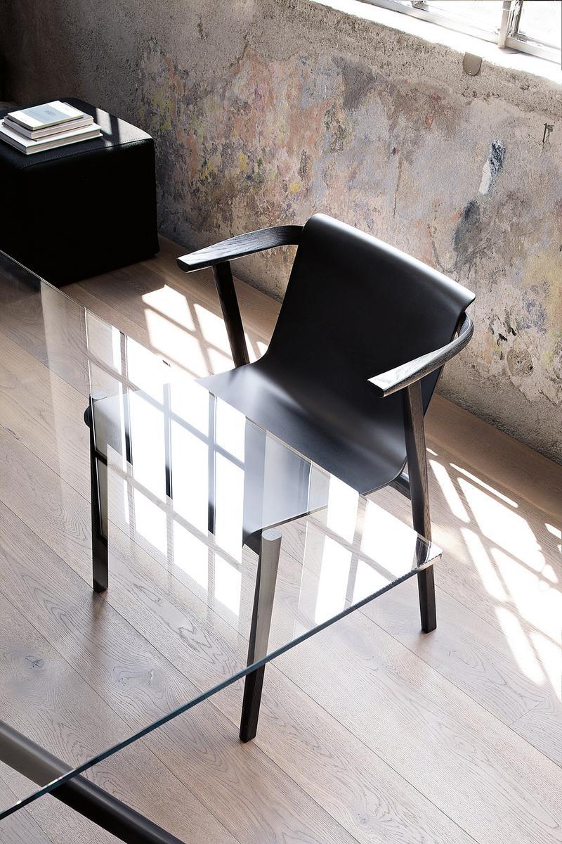 Wooden chair with armrests | Bai Lu by Lema