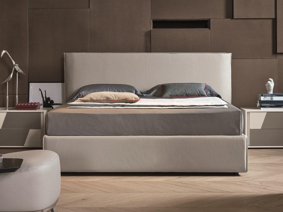 Upholstered leather double bed | Zeno by Tomasella